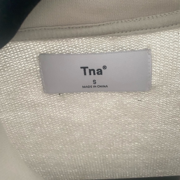 Tna light grey quarter zip - Picture 2 of 3